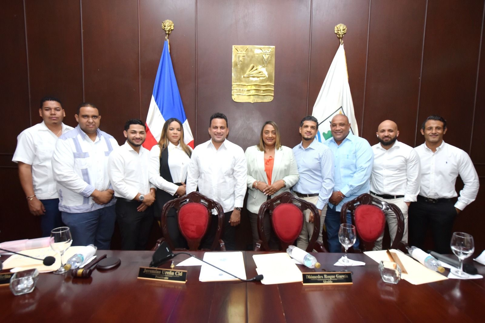 CONCEJO MUNICIPAL DE PUERTO PLATA CONMEMORA EL DÍA DE LA ELIMINACIÓN DE LA VIOLENCIA CONTRA LA MUJER Y PRESENTA PROPUESTA DE POLÍTICAS DE IGUALDAD DE GÉNERO