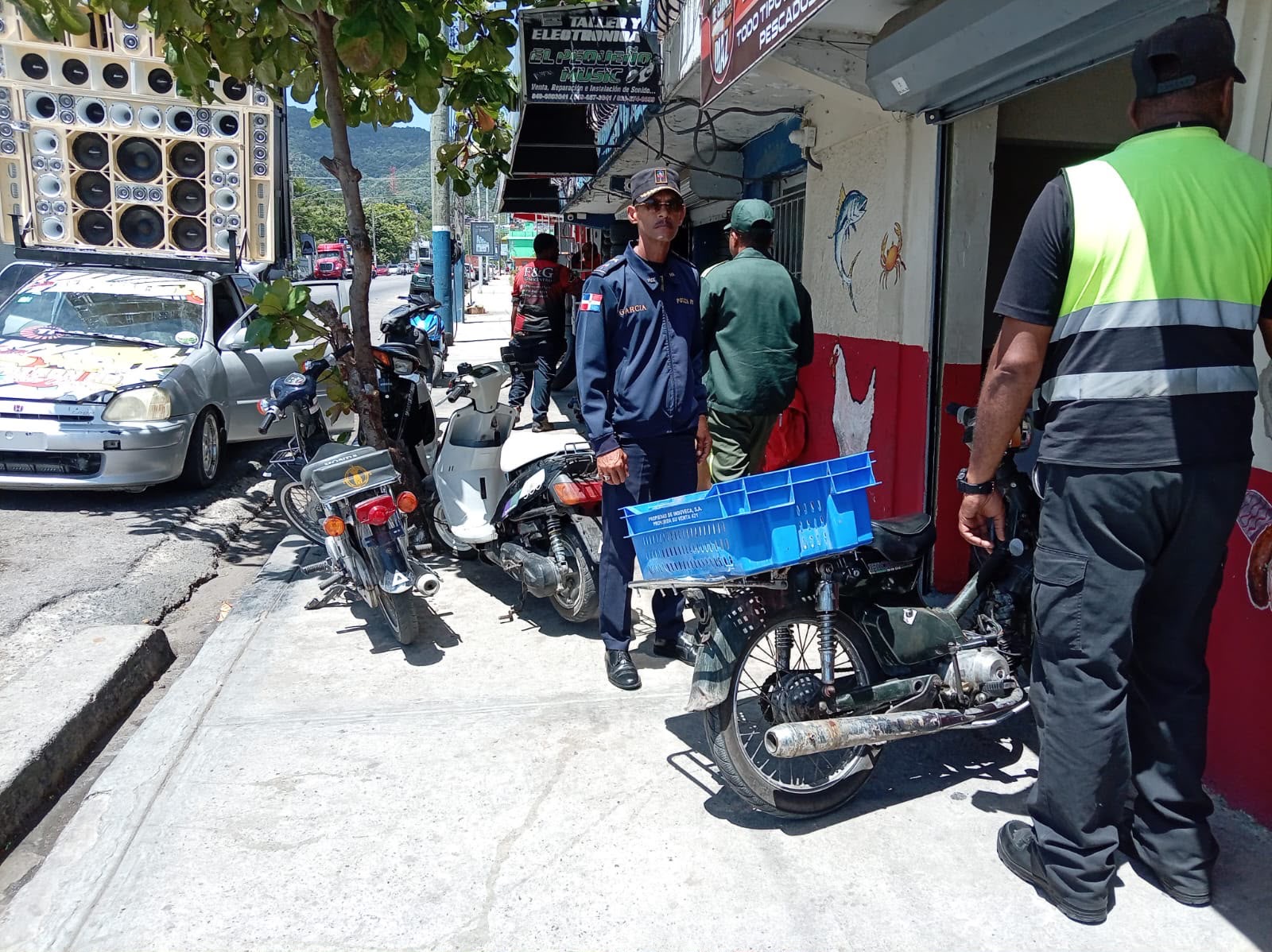 AYUNTAMIENTO DE PUERTO PLATA FORTALECE PROGRAMA DE RECUPERACIÓN DE ESPACIOS PÚBLICOS EN TODO EL MUNICIPIO